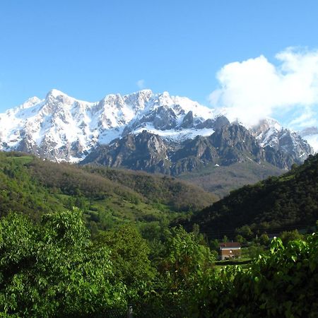 Albergue Turistico Valdebaro กามาเลโญ ภายนอก รูปภาพ